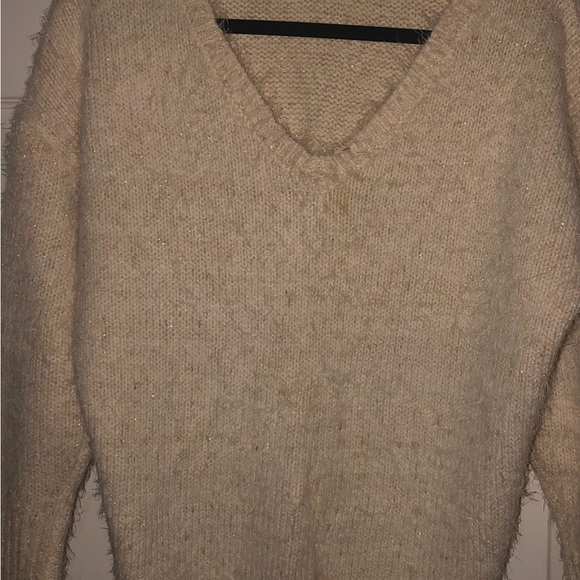Vintage DKNY Knitted Fuzzy Cream &Gold Sweater- M - Picture 4 of 9